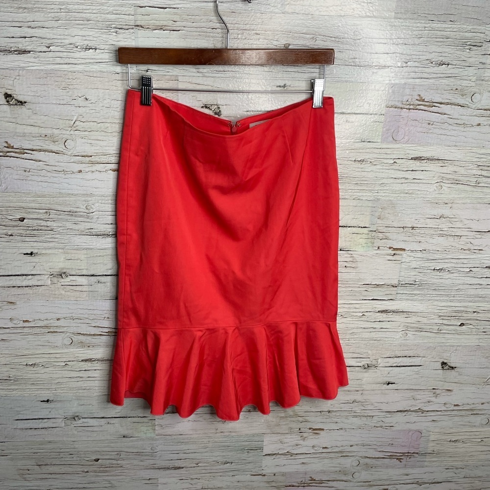 Holt Renfrew red skirt ruffle size 8
